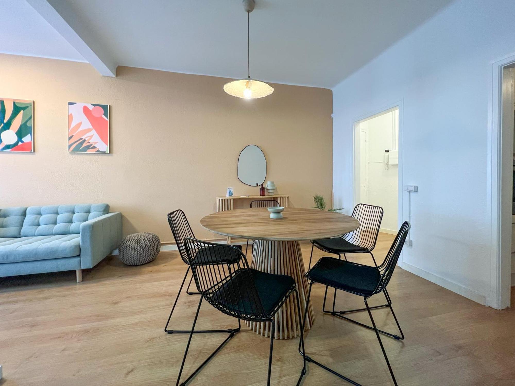 Stay U-Nique Apartments Gaudi I Barcelona Ngoại thất bức ảnh