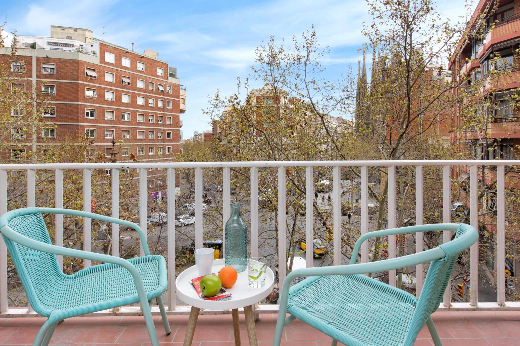 Stay U-Nique Apartments Gaudi I Barcelona Ngoại thất bức ảnh