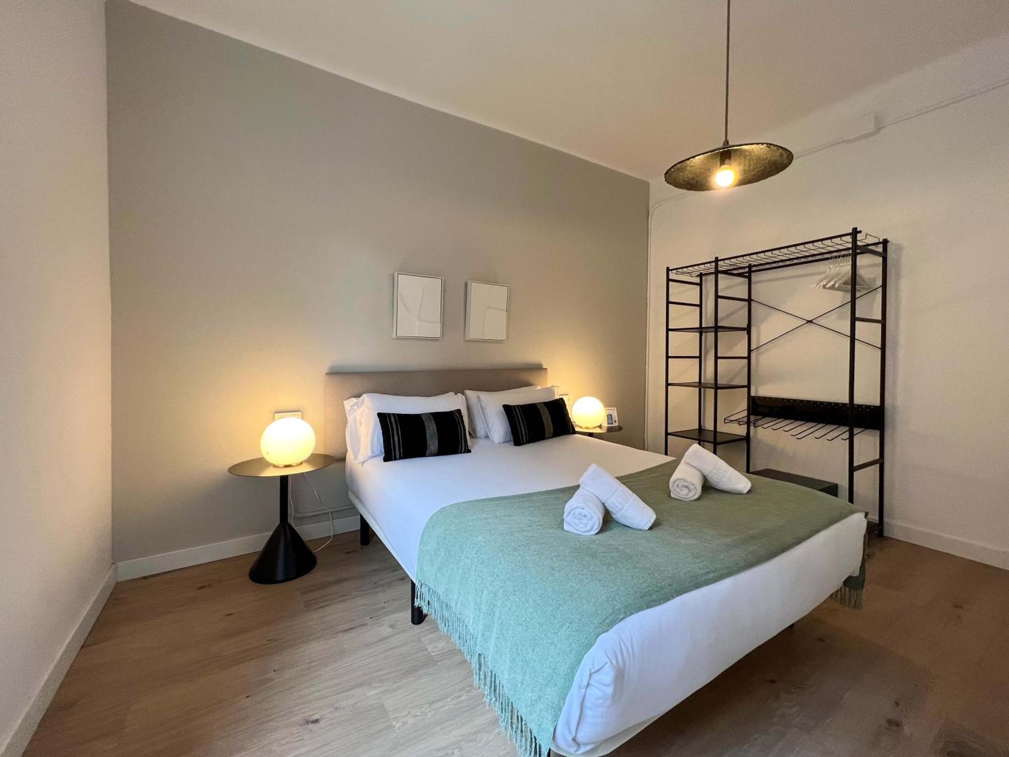 Stay U-Nique Apartments Gaudi I Barcelona Ngoại thất bức ảnh